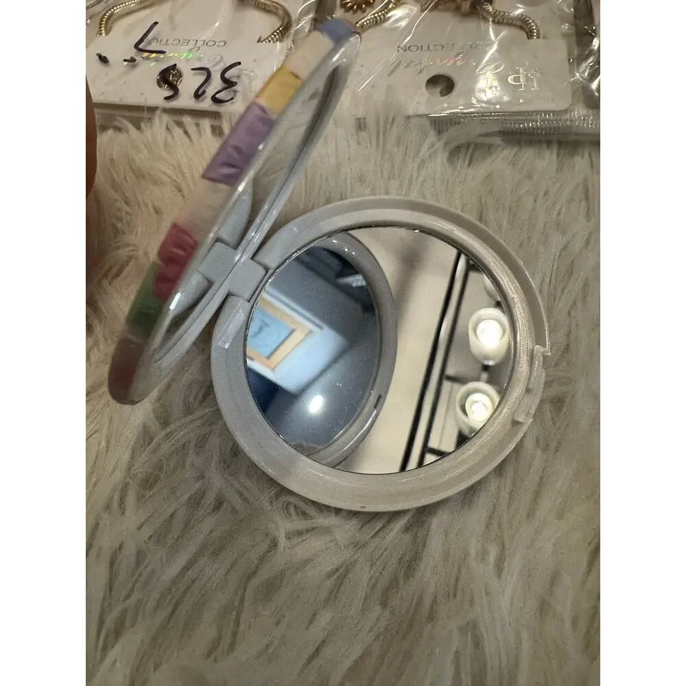 Winnie the Pooh & friends compact mirror hugging Pooh, Tigger, Eeyore & Piglet